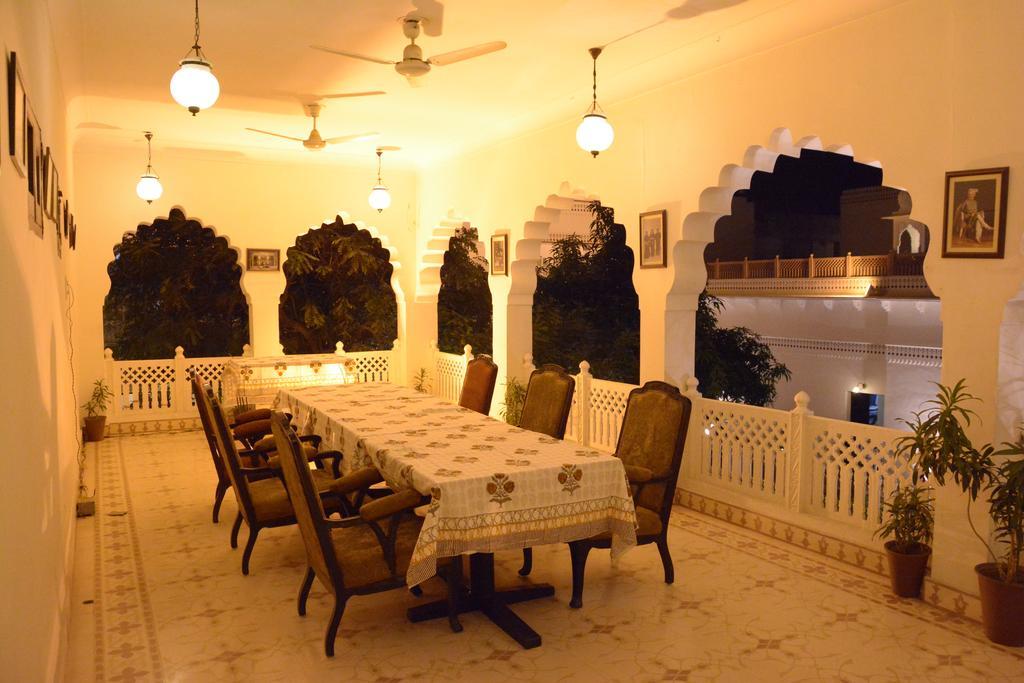 Heritage Khandwa Haveli Hotel Jaipur Exterior foto